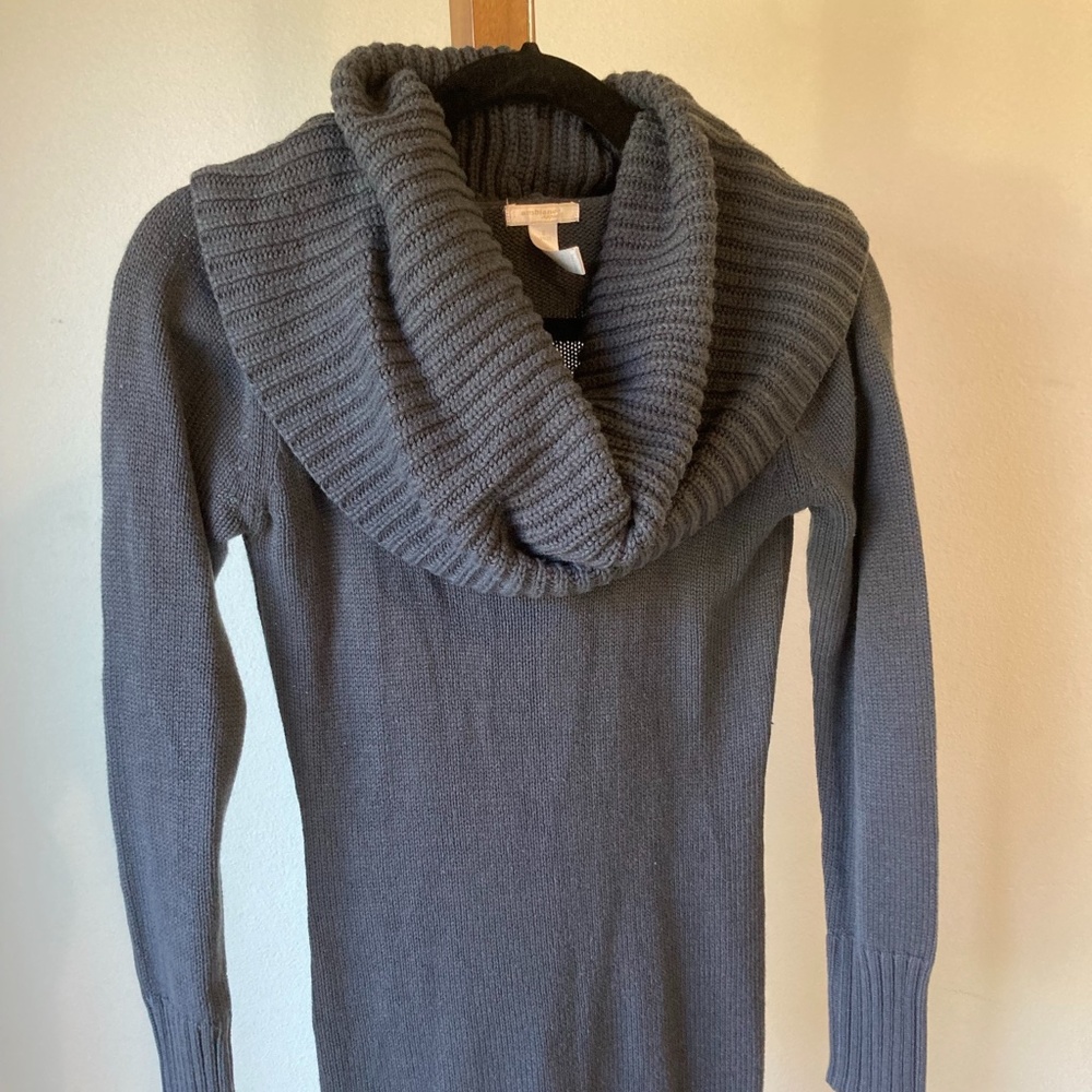 Cowl neck sweater dress in grey/blue